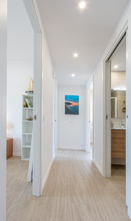 M A R I V E N T Suite With Bathroom And Terrace 50 M2 Roses Exterior photo