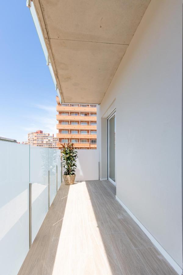 M A R I V E N T Suite With Bathroom And Terrace 50 M2 Roses Exterior photo